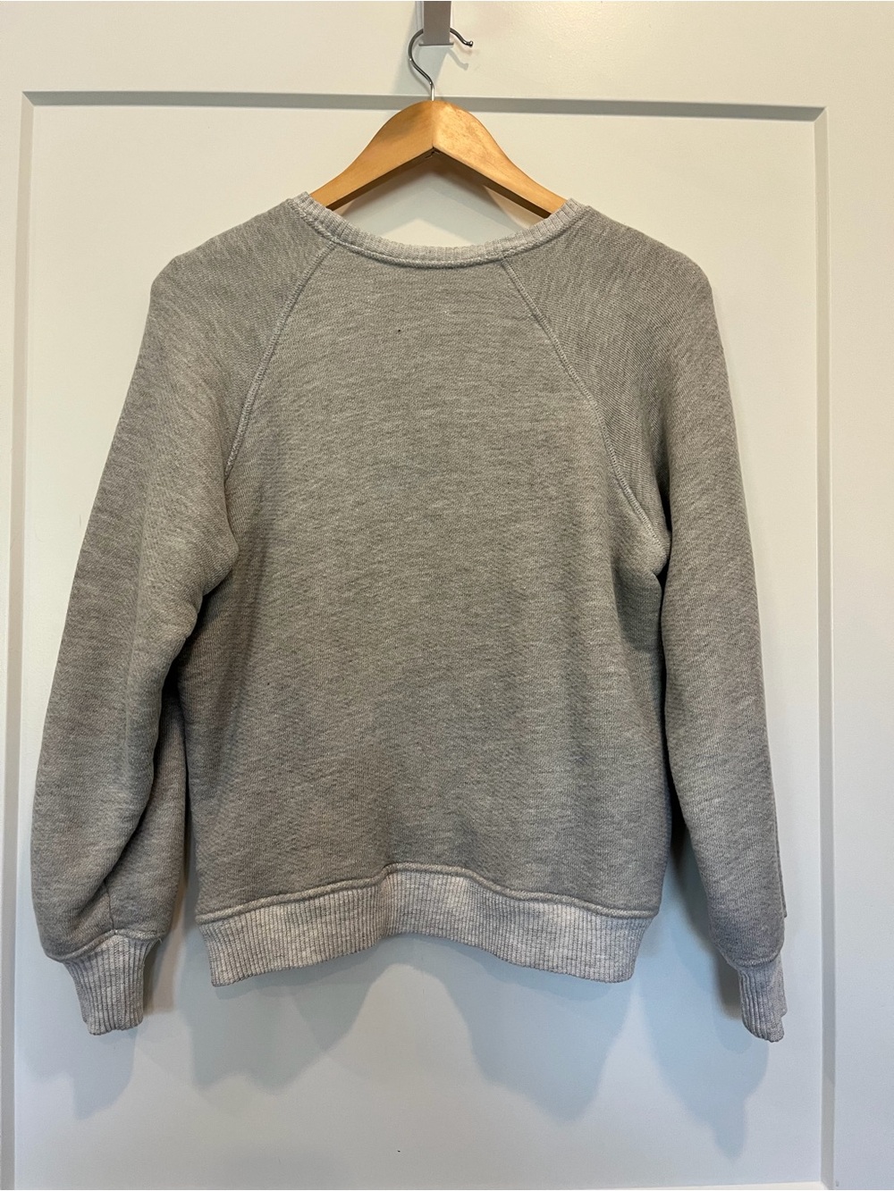 IMOGENE AND WILLIE crew neck cotton gray minimalist preppy sweatshirt size M - Picture 9 of 10